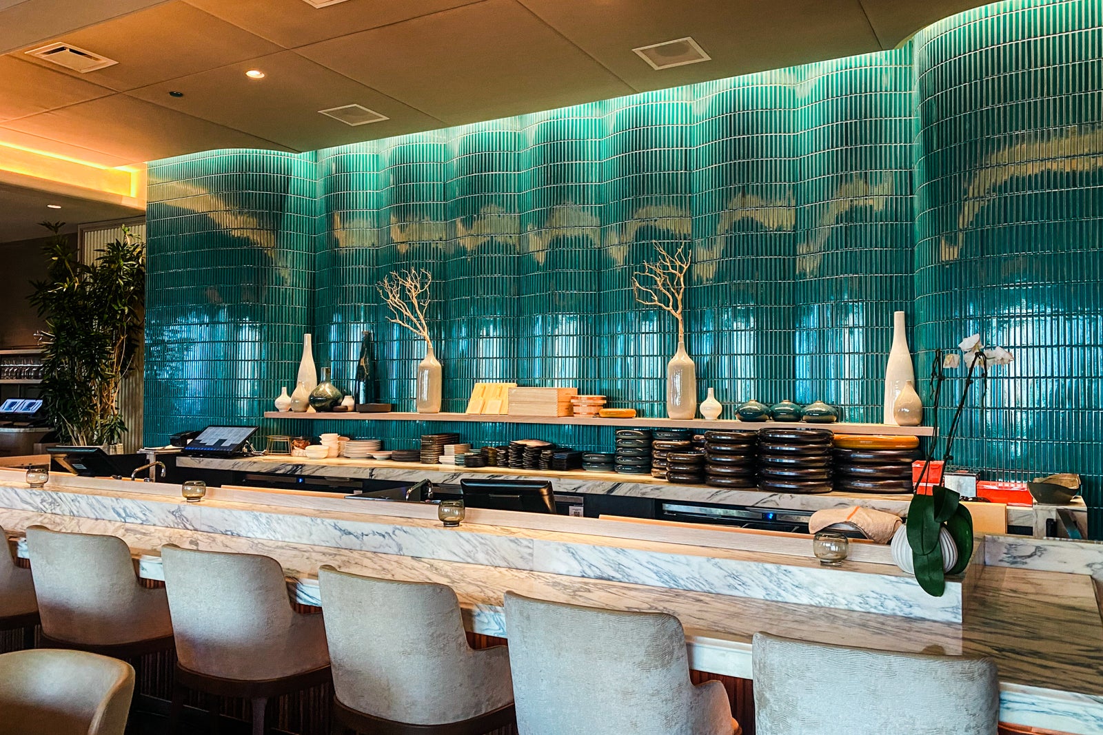 Bar at the St. Regis Chicago