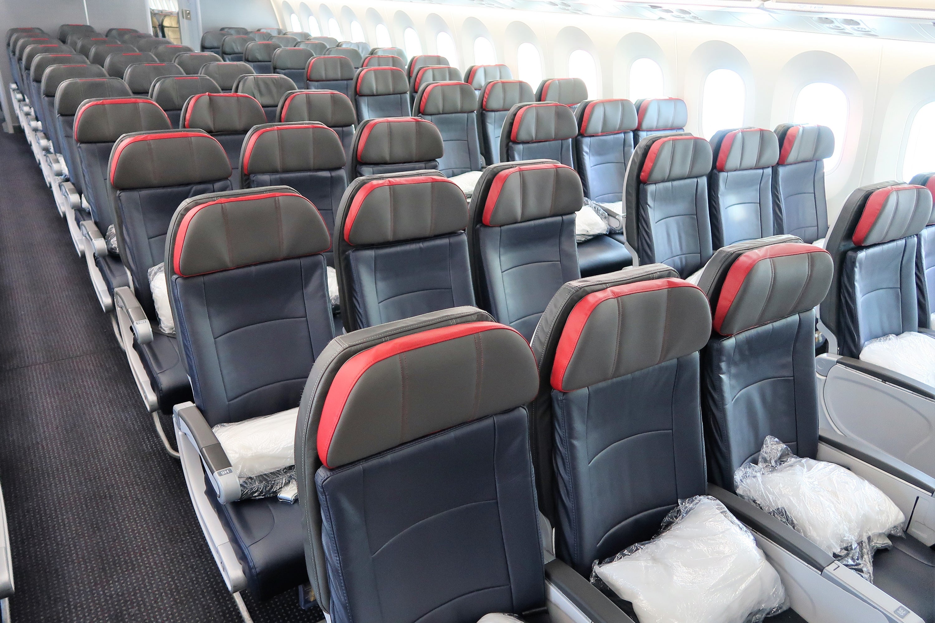 Economy seats on American Airlines Boeing 787-8