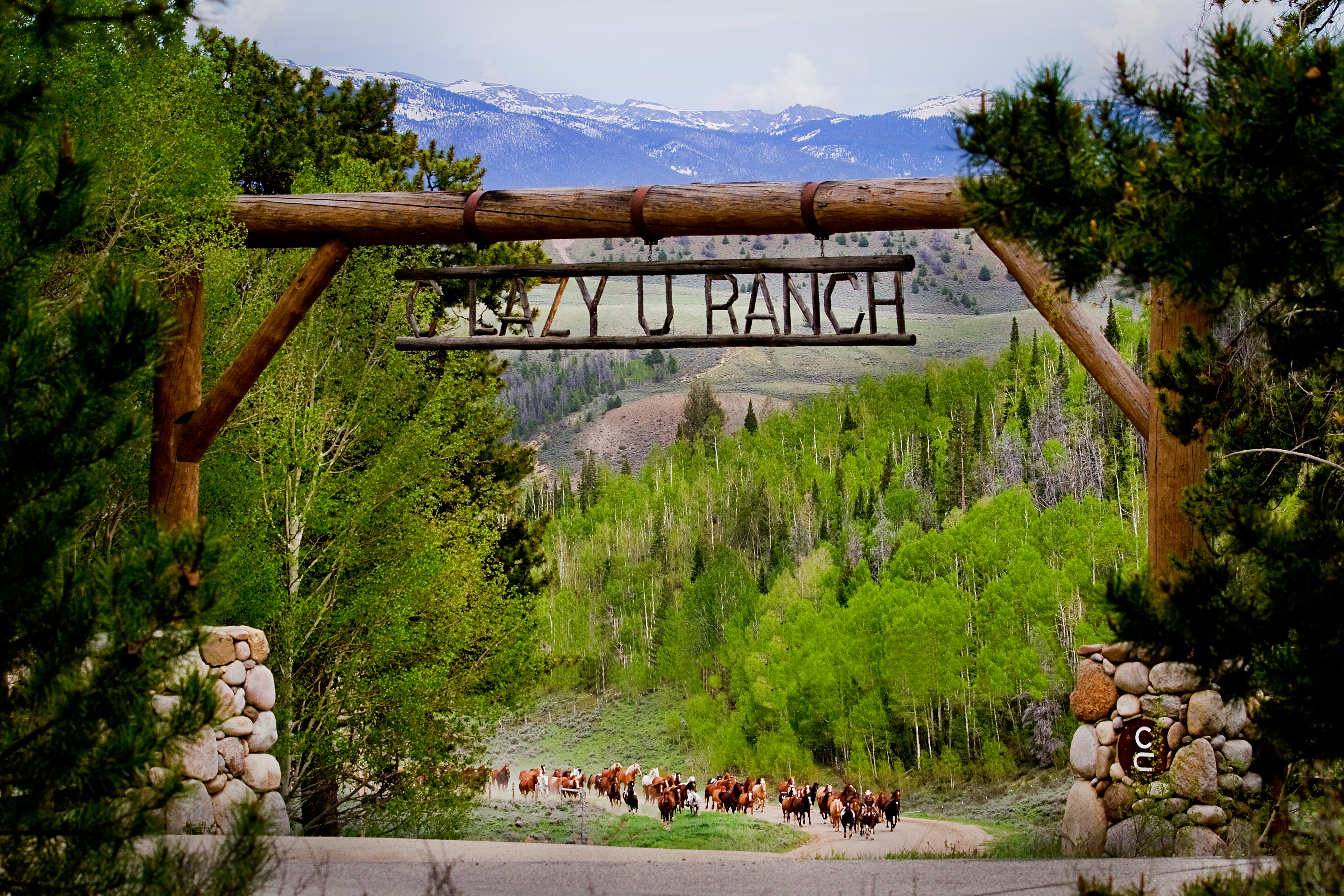 C Lazy U Ranch horse ranch in Colorado exterior