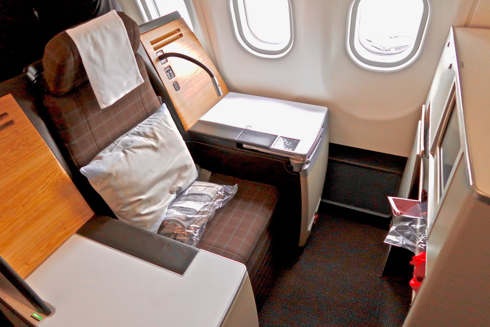 Swiss airlines business class on a Boeing 767