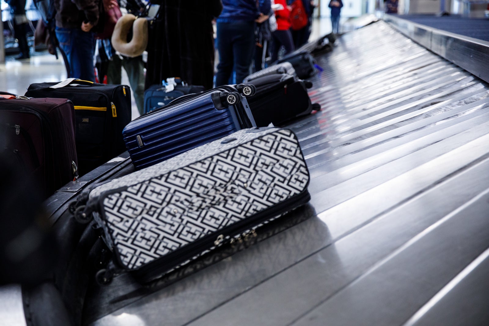 Baggage arrives from Delta Air Lines Inc. flights at Los Angeles International Airport (LAX) on Friday, March 29, 2019 in Los Angeles, Calif. © 2019 Patrick T. Fallon for The Points Guy