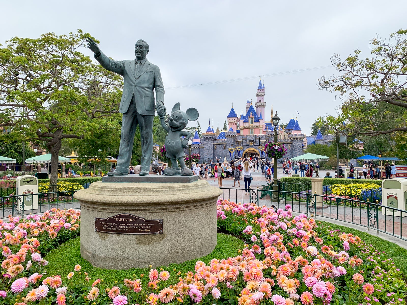 These are the best times to visit Disneyland in 2025