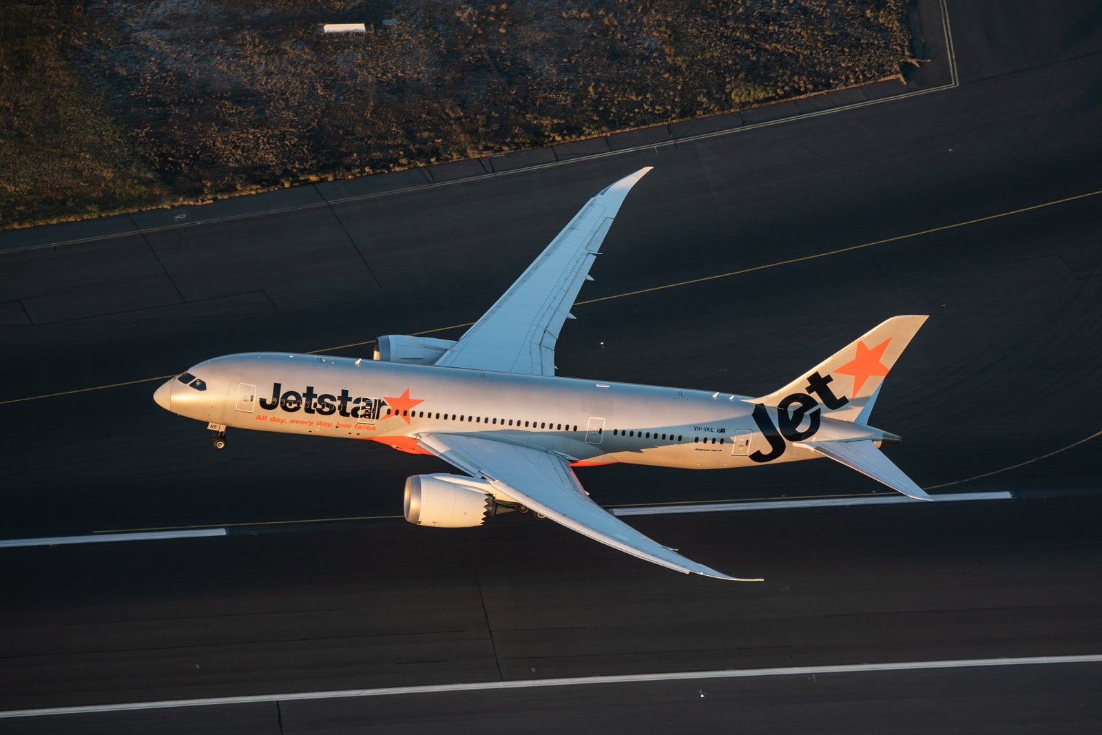 Jetstar 787 8 at Sydney Airport