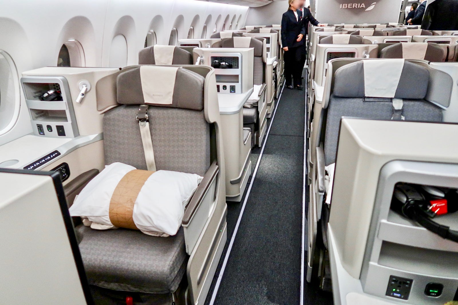 Iberia Airbus A350 business class cabin