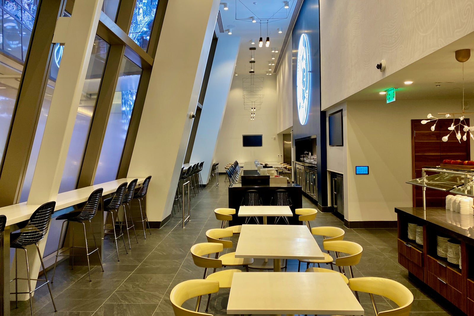 Amex Centurion Lounge Los Angeles