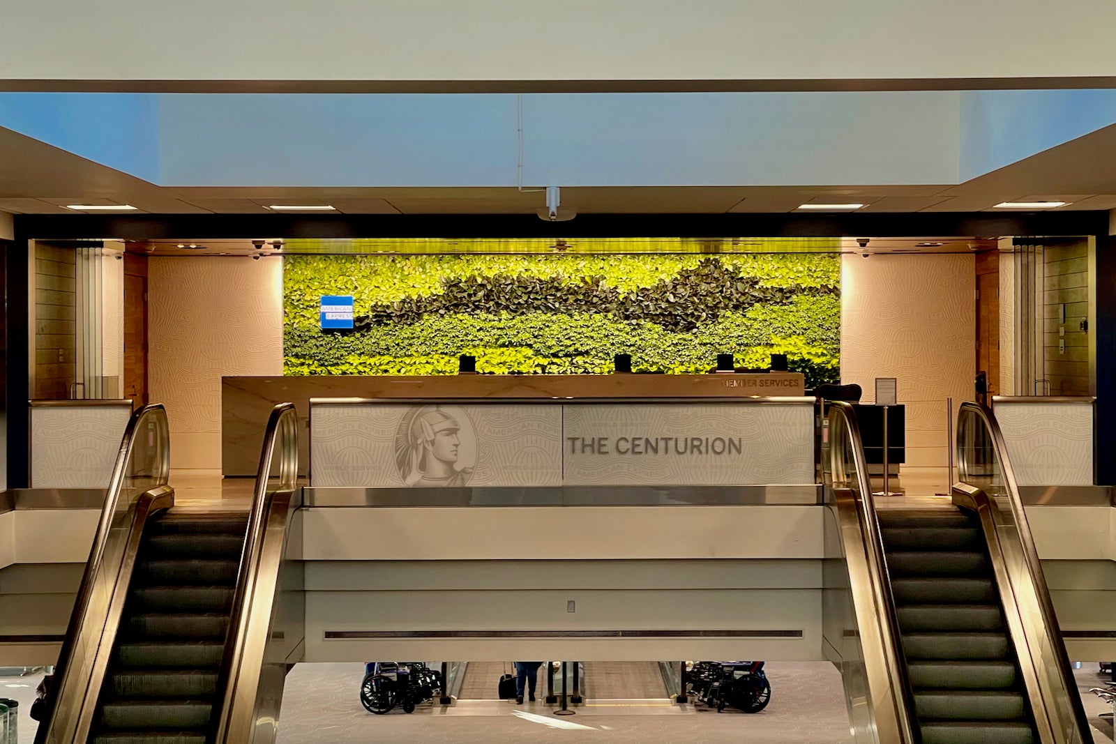 Centurion lounge at top of escalator