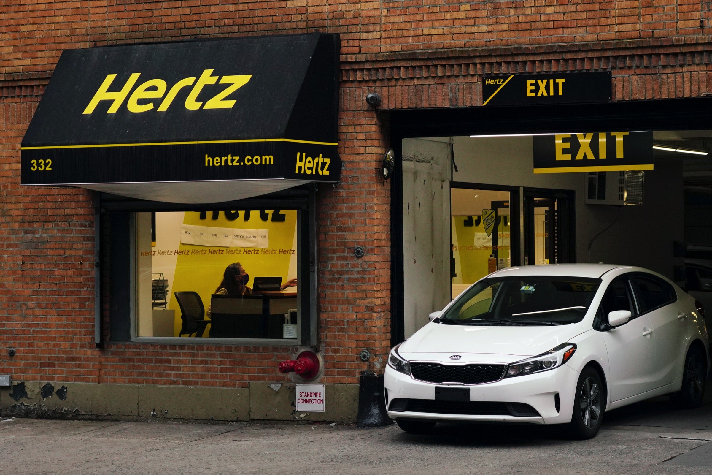 Hertz in NYC