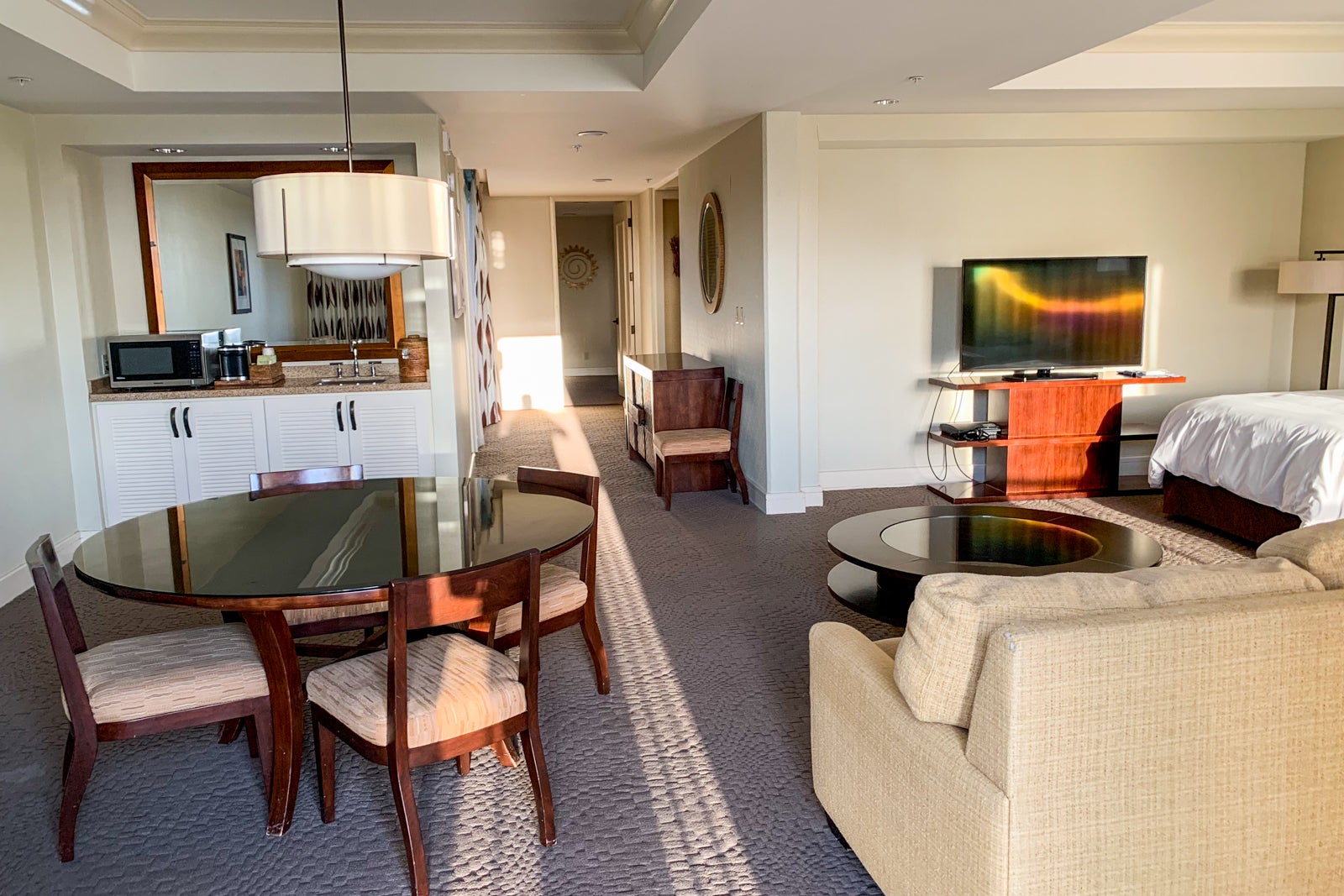Hilton Waikoloa Village upgraded room 2021. 