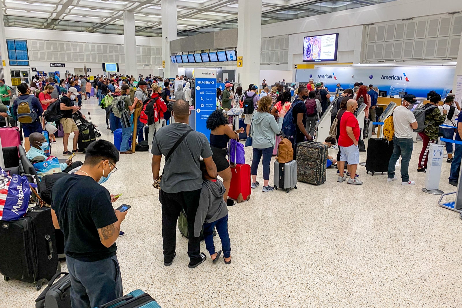 long lines at airports