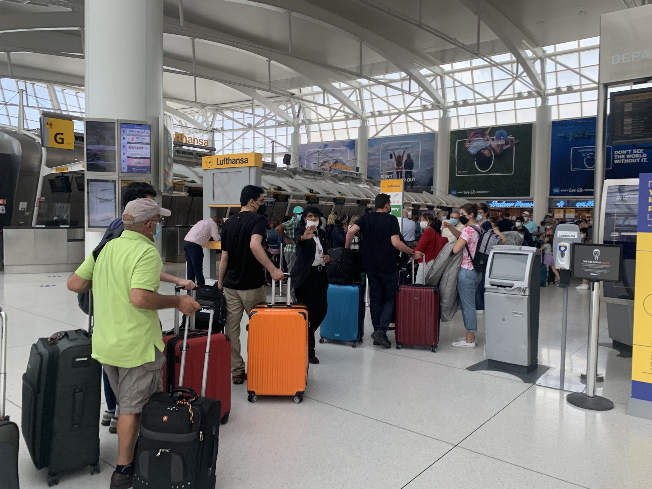 From airports to hotels: Tips for skipping long lines when you travel