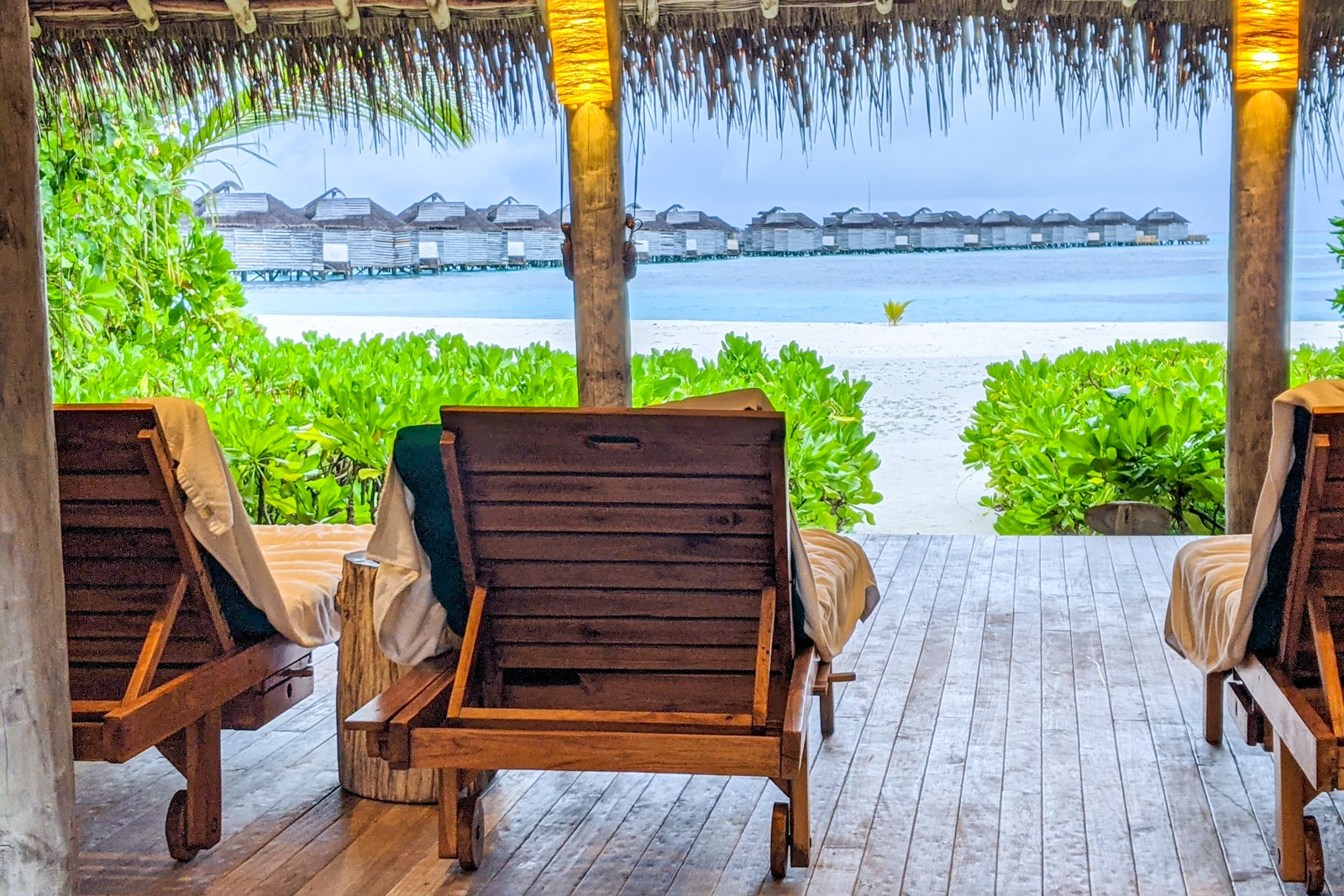 The post-massage relaxation area at Six Senses Laamu