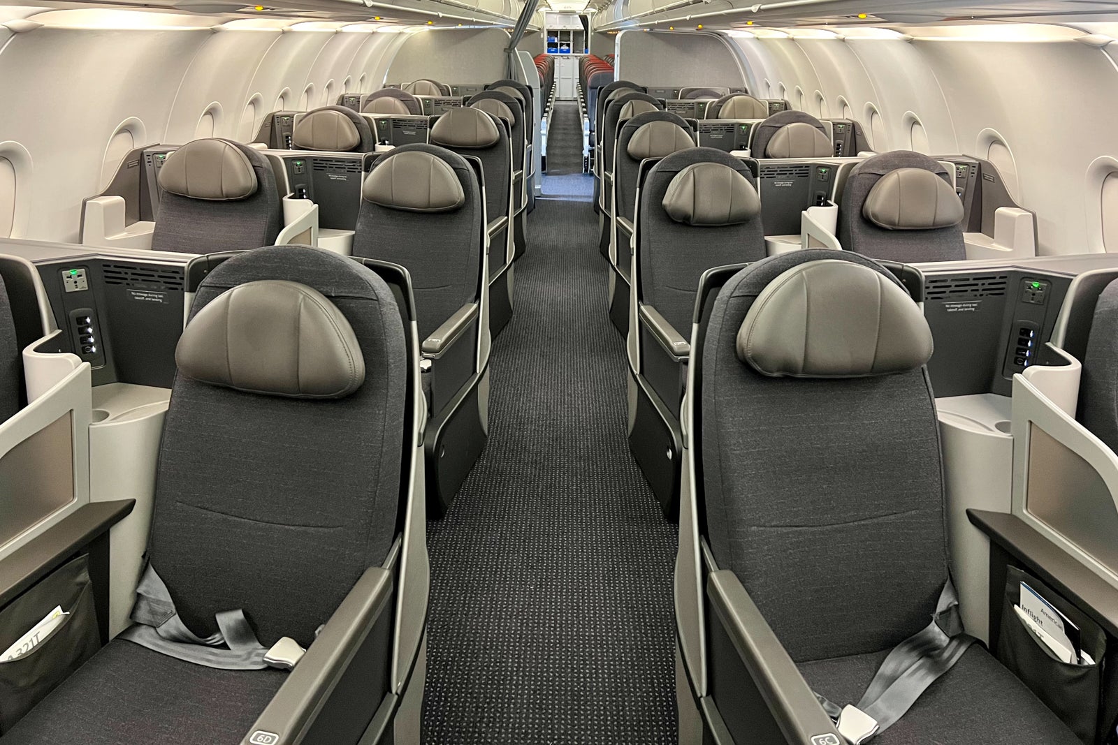 American Airlines A321 business
