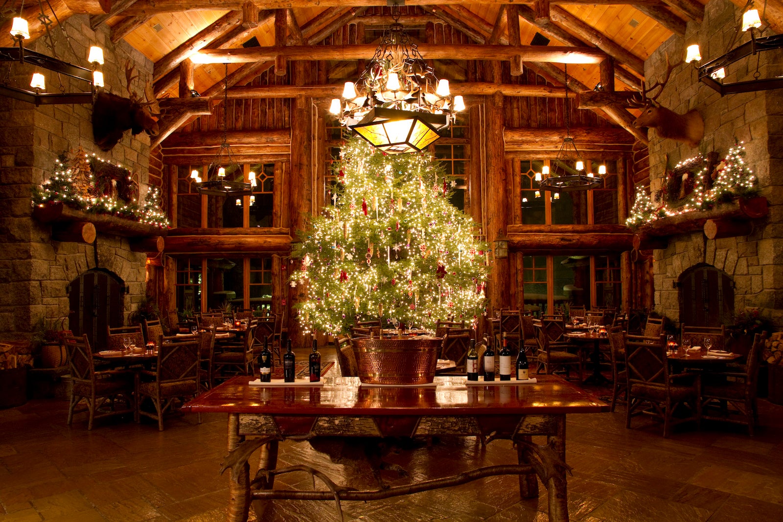 large dining room with Christmas tree