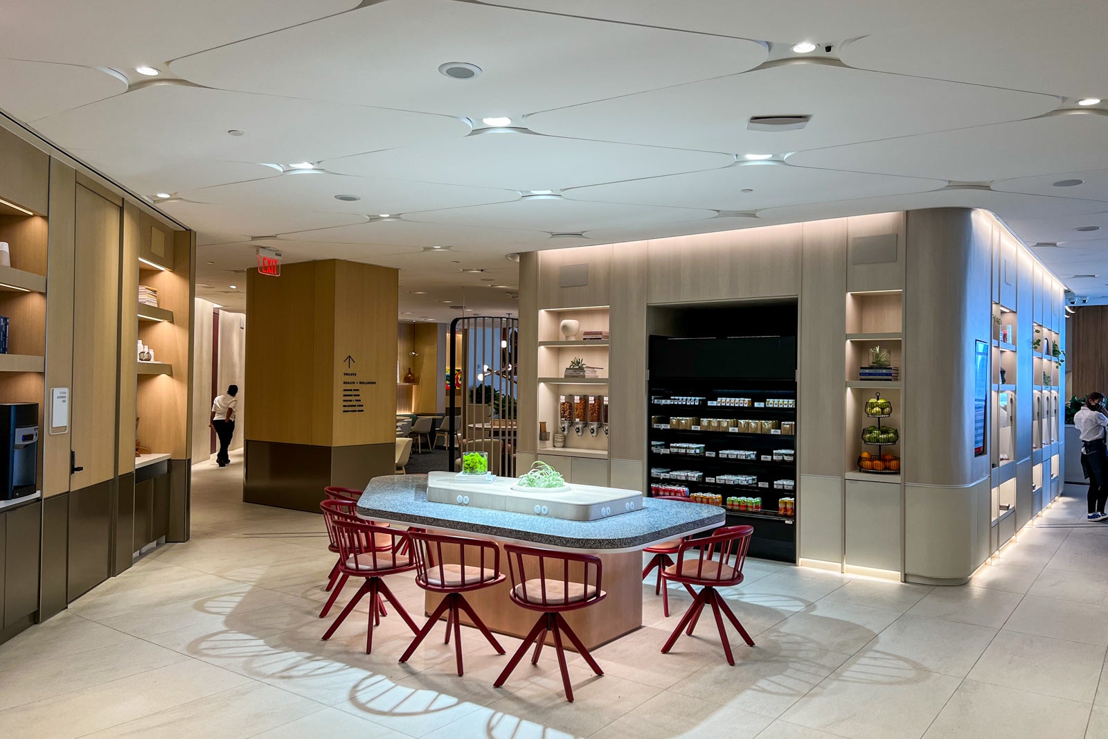 Capital One Lounge DFW