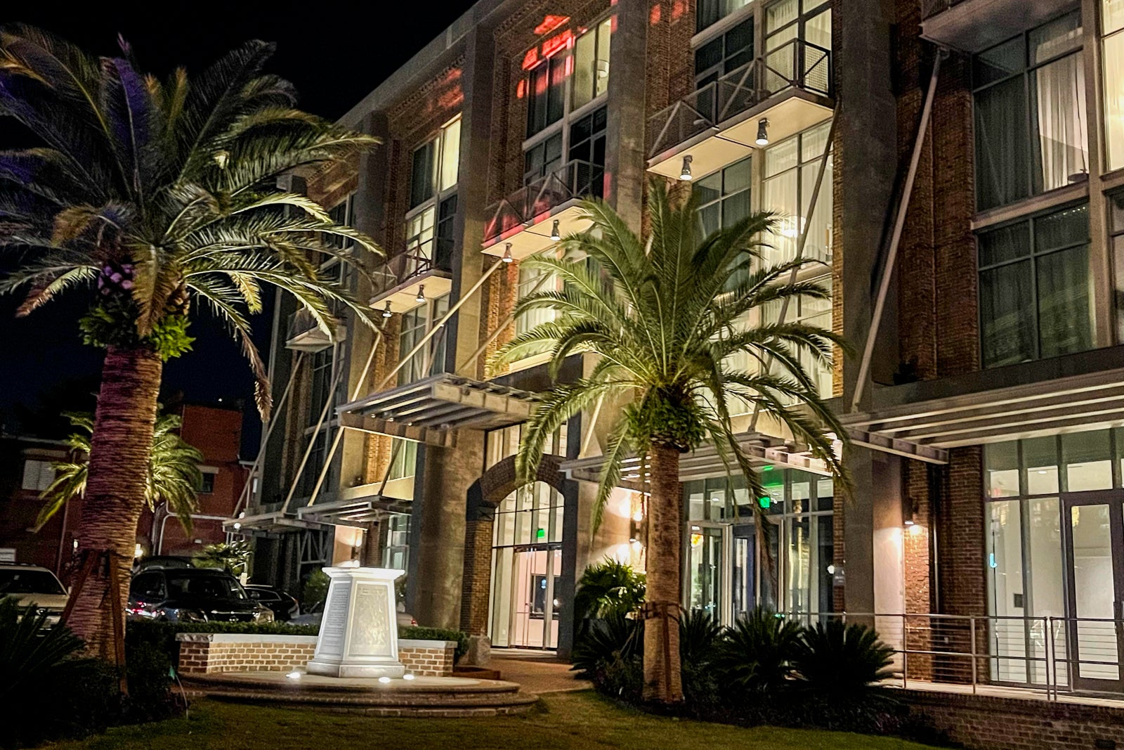 Entrance to the Atlantic building at the JW Marriott Savannah Plant Riverside