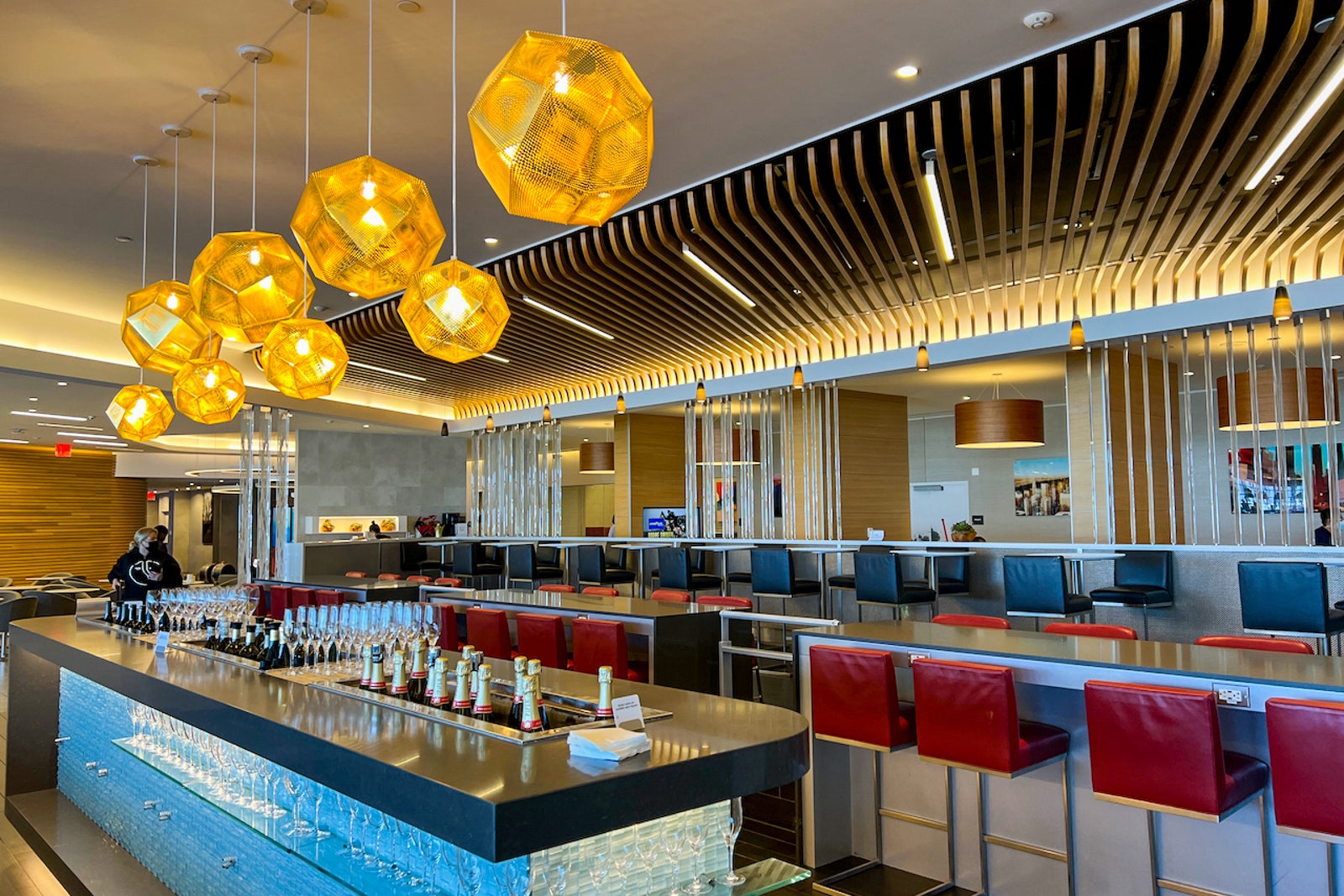 Oneworld status match opportunity available for 20-plus loyalty programs — but is it worth it?
