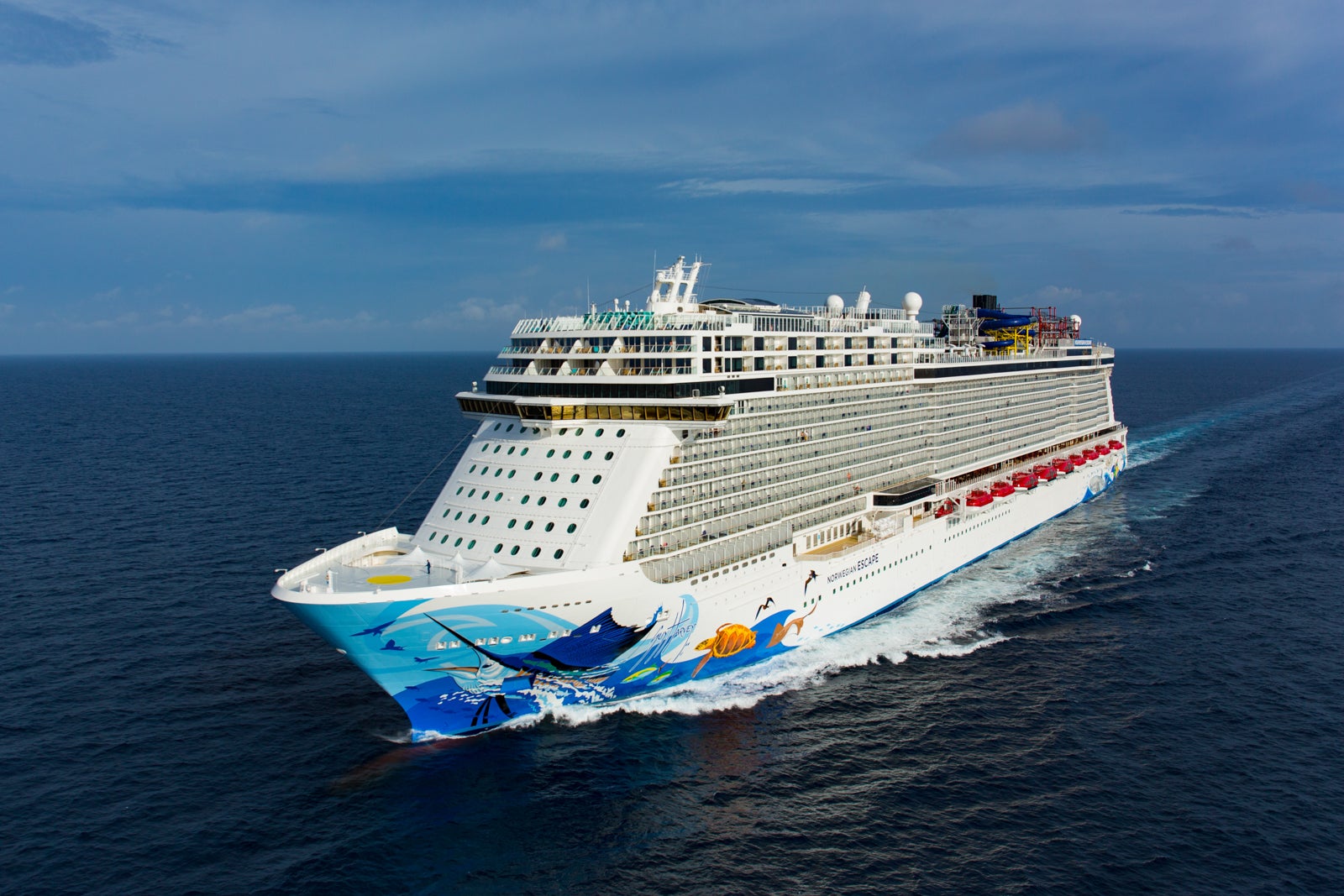 norwegian cruise lines biggest ship