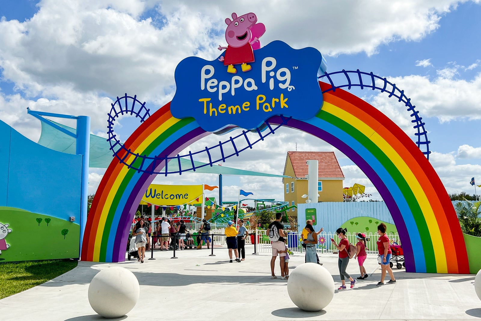 peppa pig theme park entrance