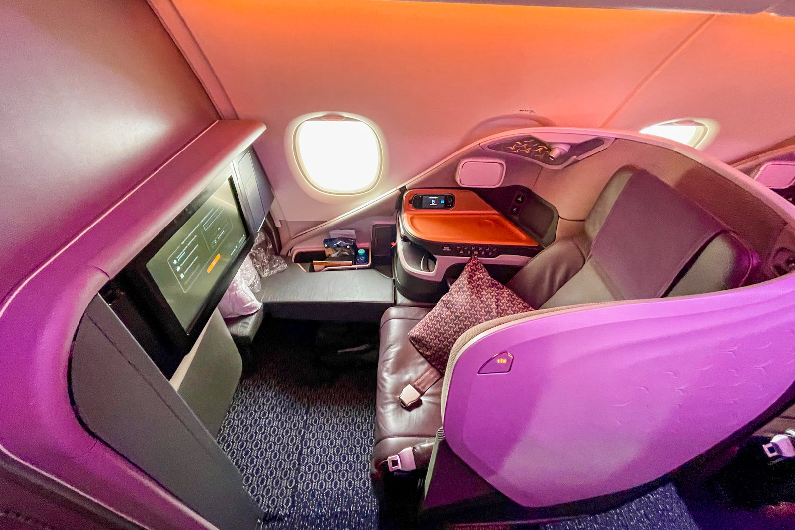 Singapore Airlines business class seat on the Airbus A380