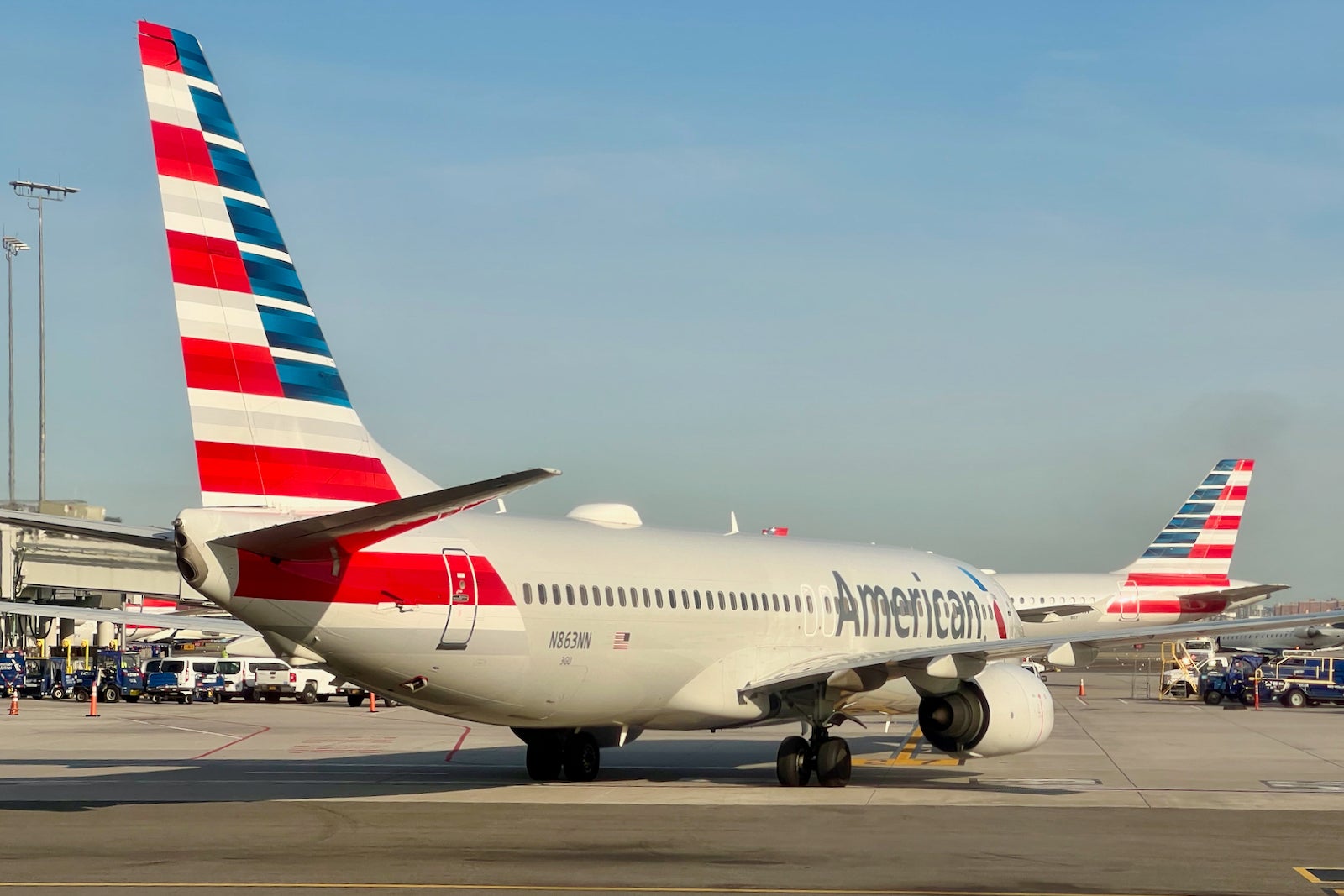 American Airlines Boeing 737 New York LaGuardia