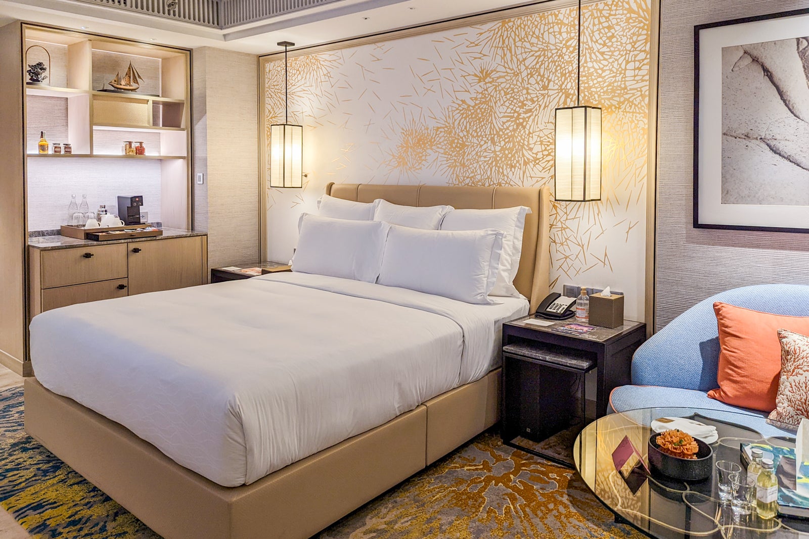 InterContinental Phuket Resort bed