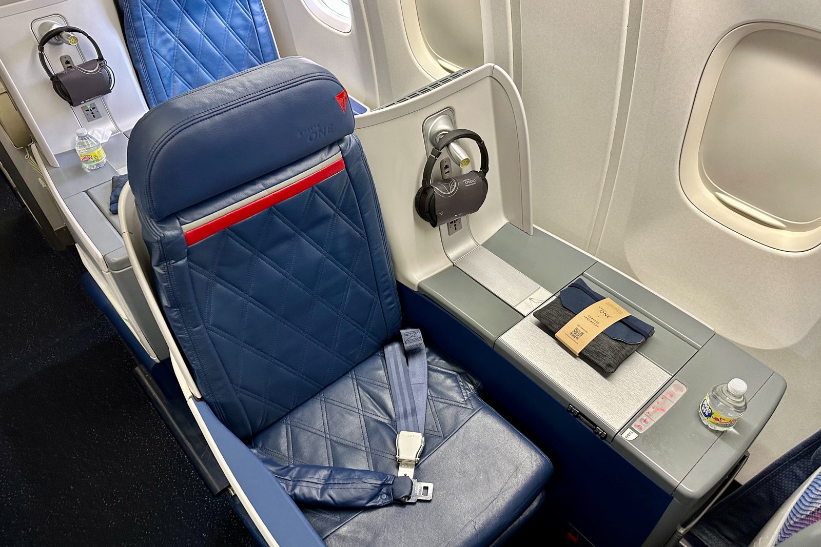 Delta One seat on a Boeing 767