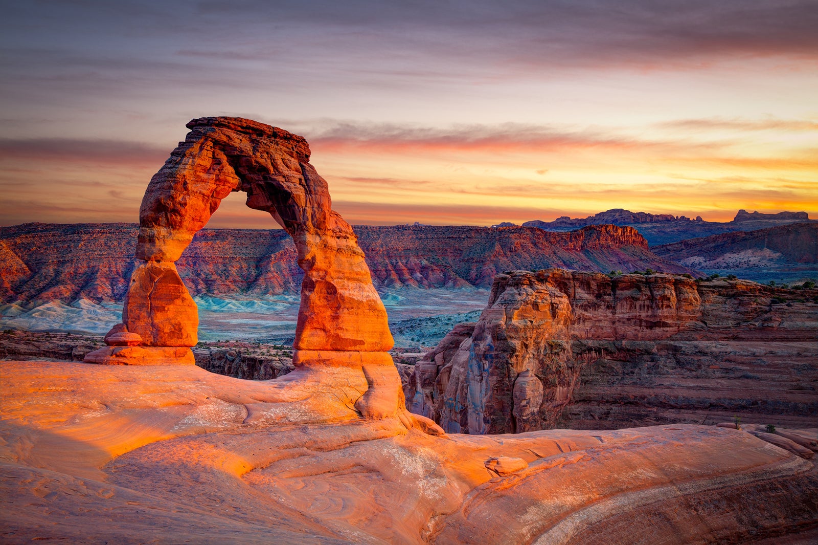 sunset views of Arches National Park