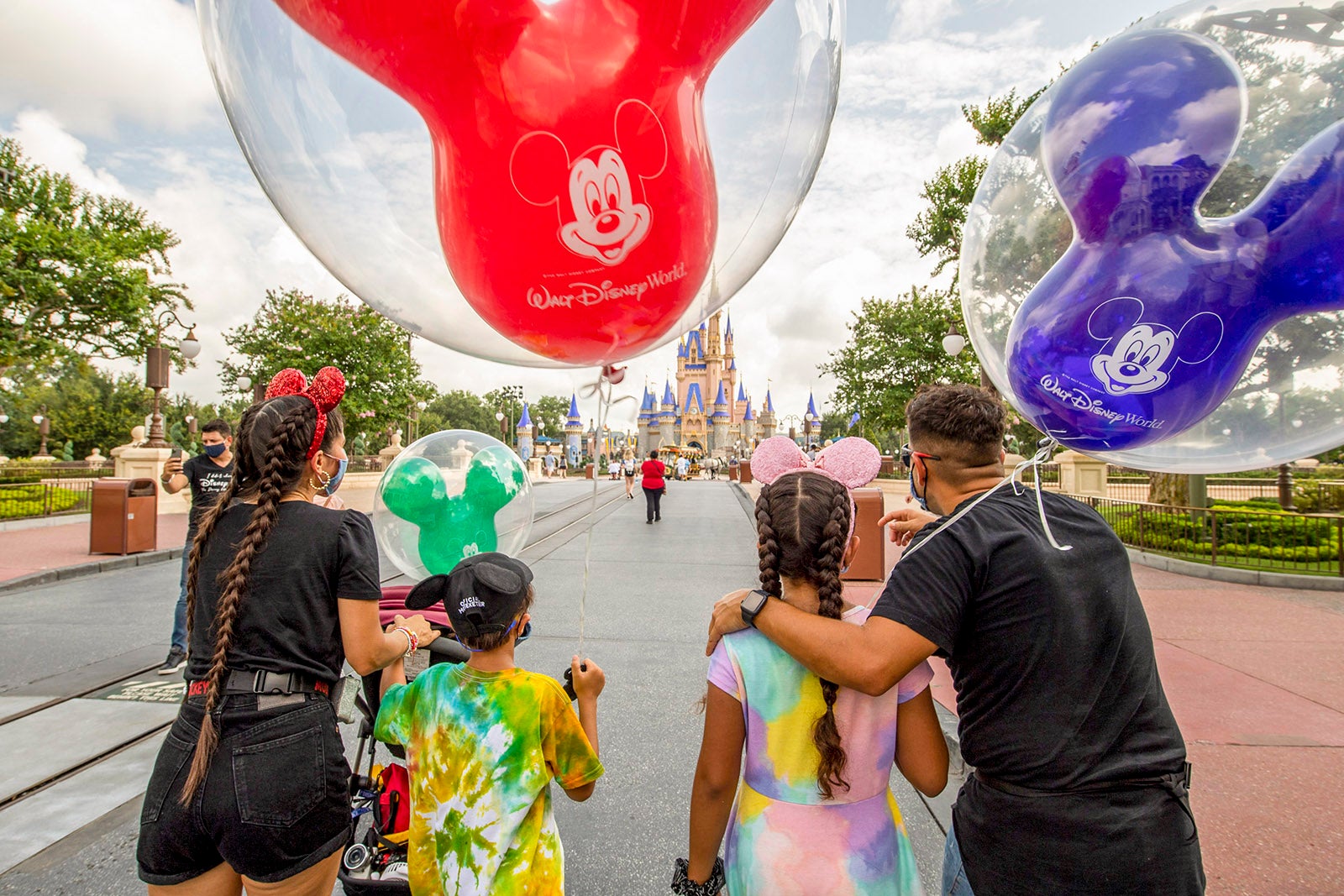 Tips for visiting Disney World in 2025: 18 ways to save money and have more fun