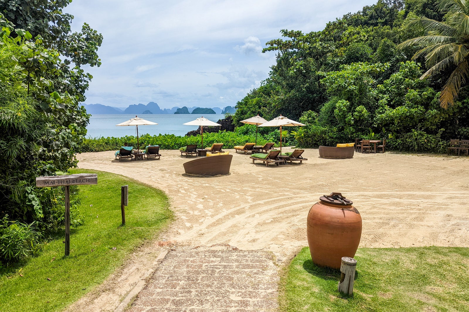 Six Senses Yao Noi beach