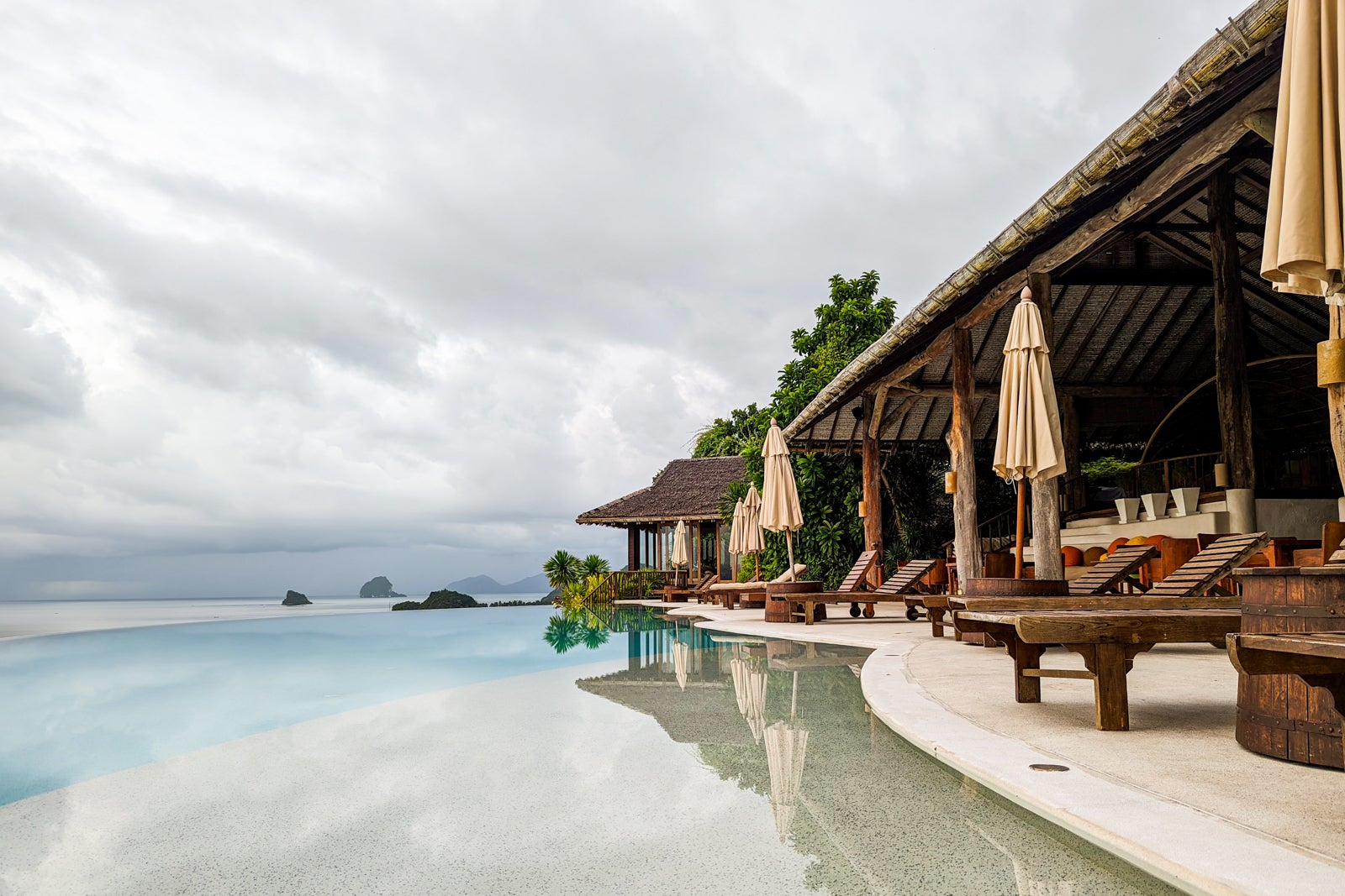 Six Senses Yao Noi hilltop pool