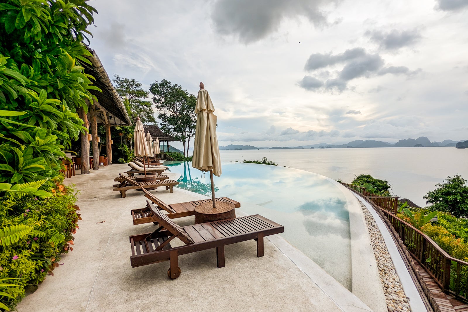 Six Senses Yao Noi hilltop pool