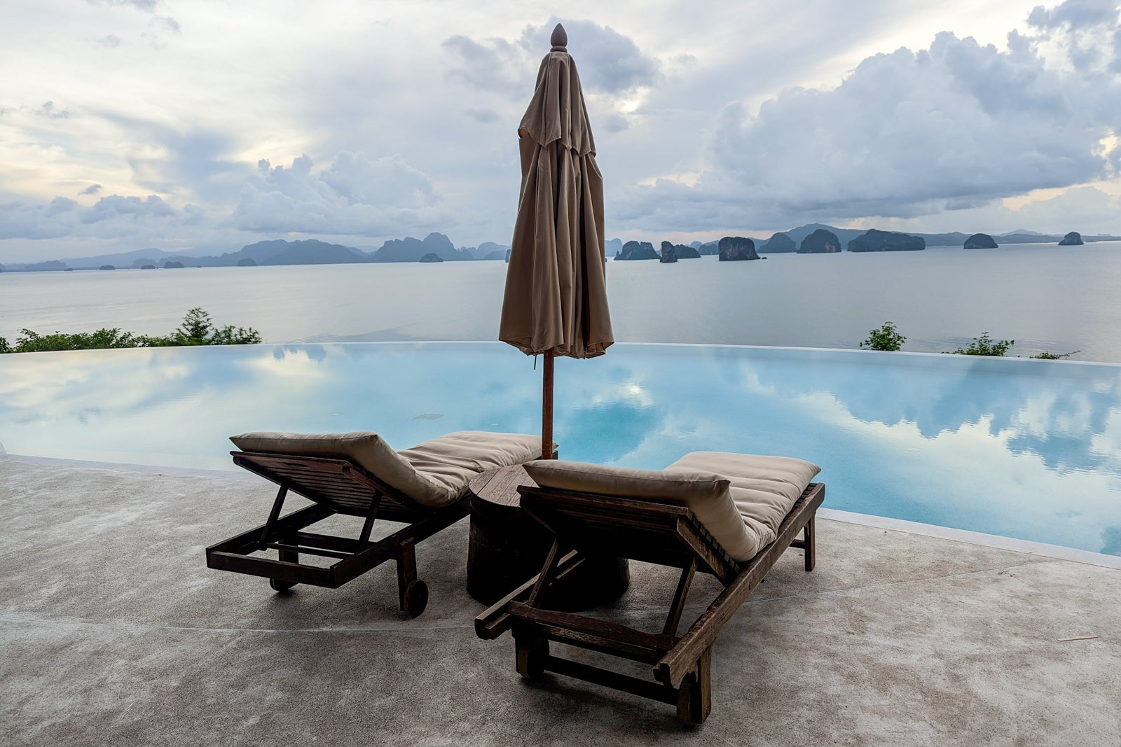 Six Senses Yao Noi hilltop pool