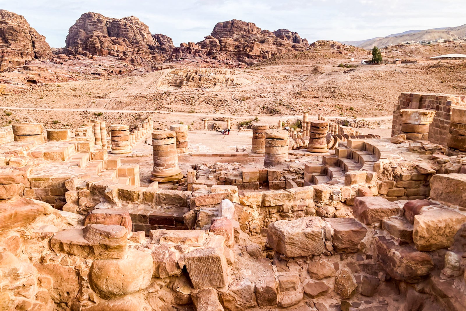 ruins in the desert at Petra