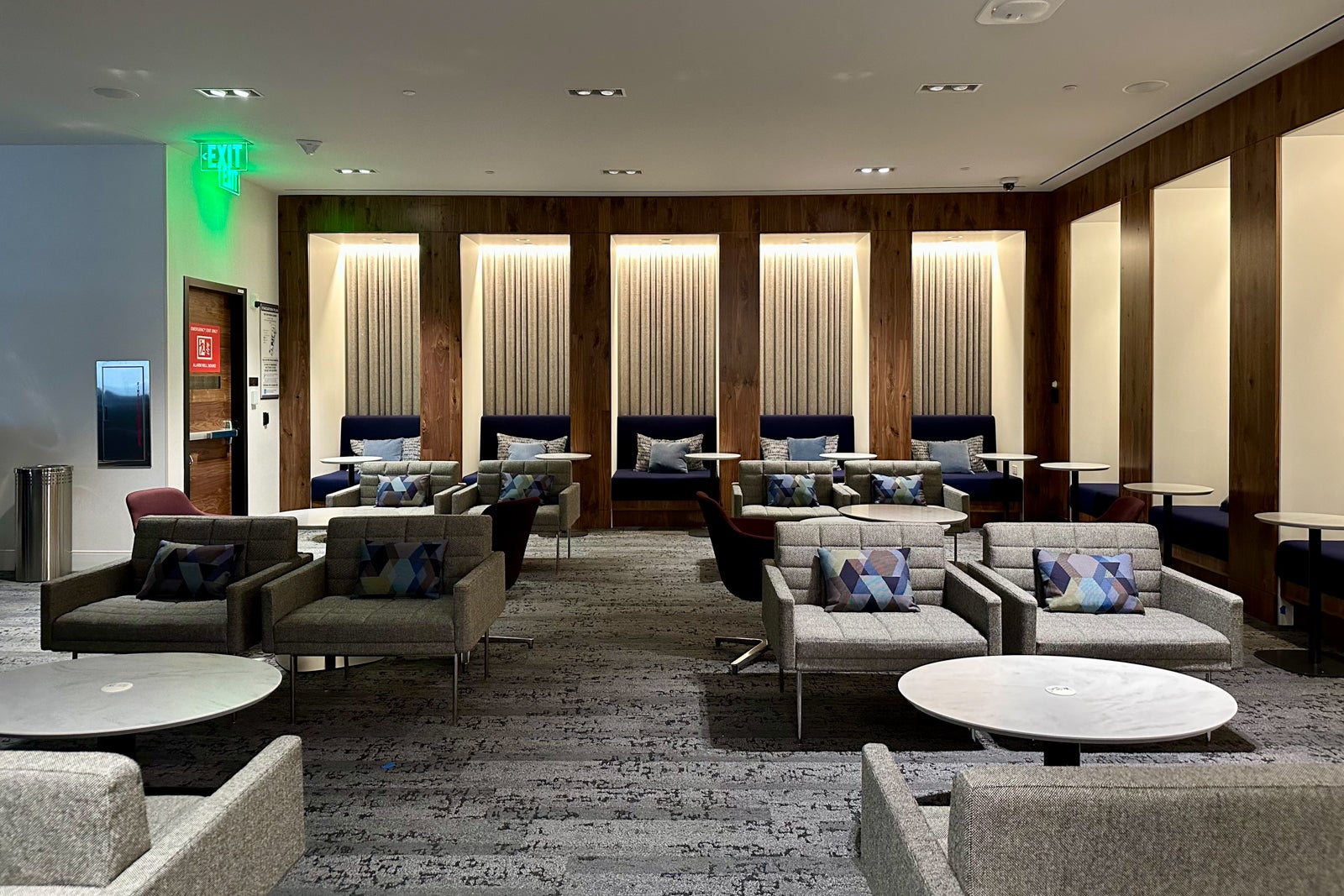 Amex Centurion Lounge SFO 14