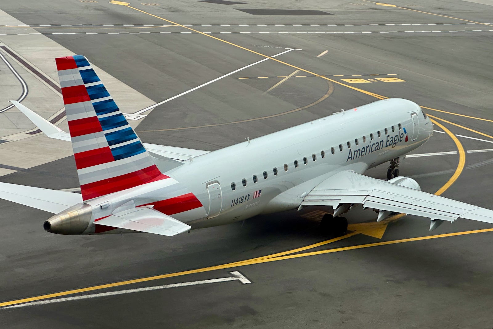 American Airlines brings back LaGuardia-Boston flights after 3-year absence