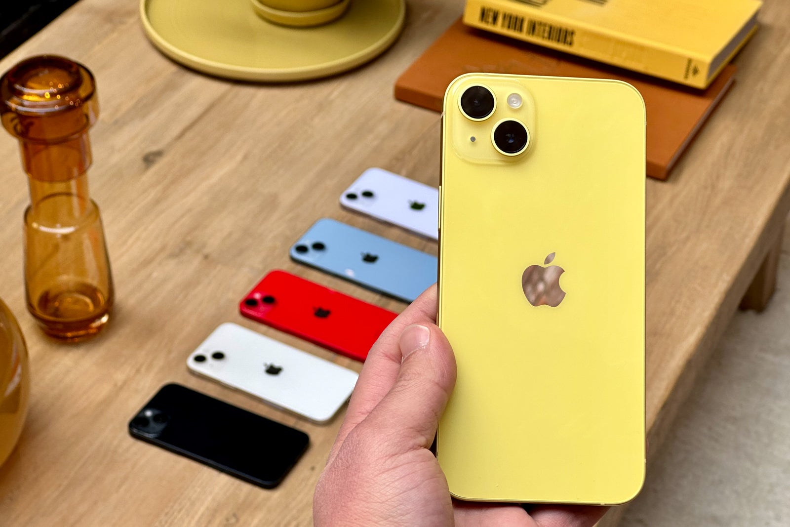 yellow iphone