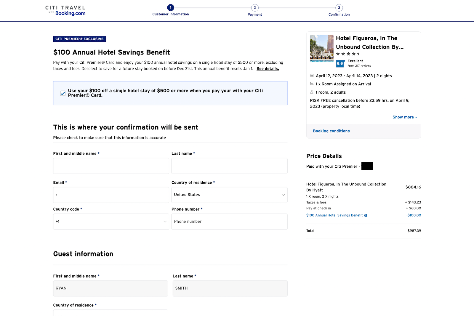 Payment page for a hotel reservation, showing the option to pay with points and use additional perks from a Citi Premier credit card