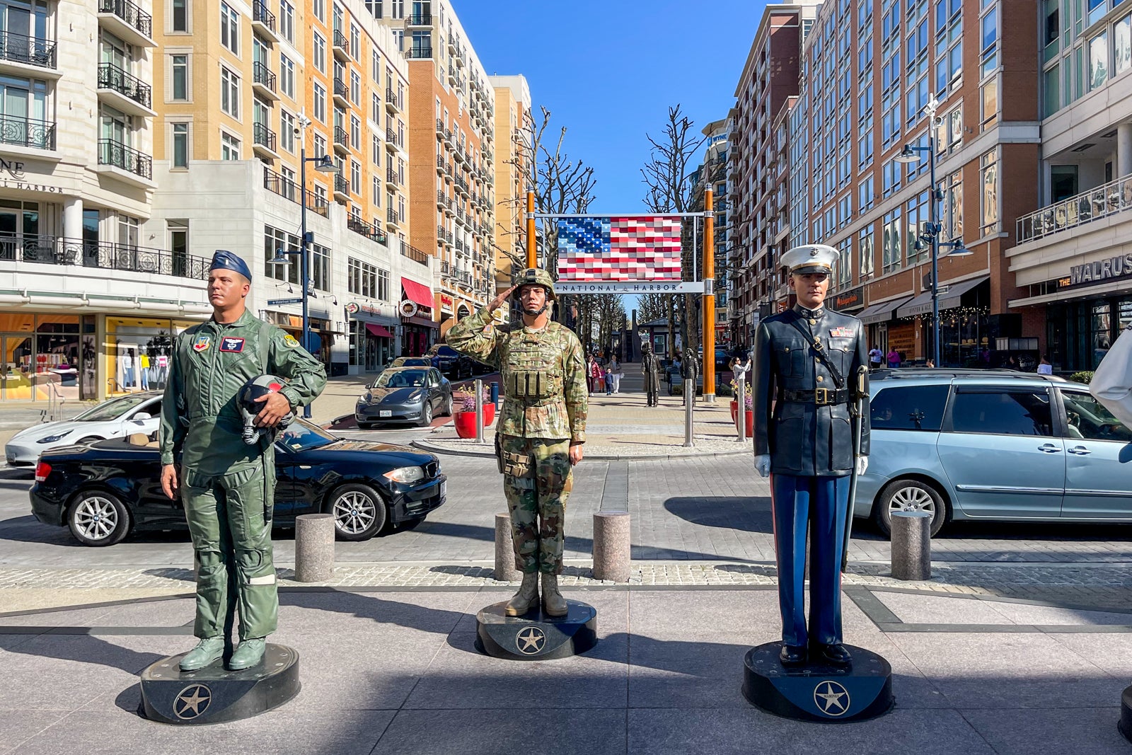 Statues at National Harbor