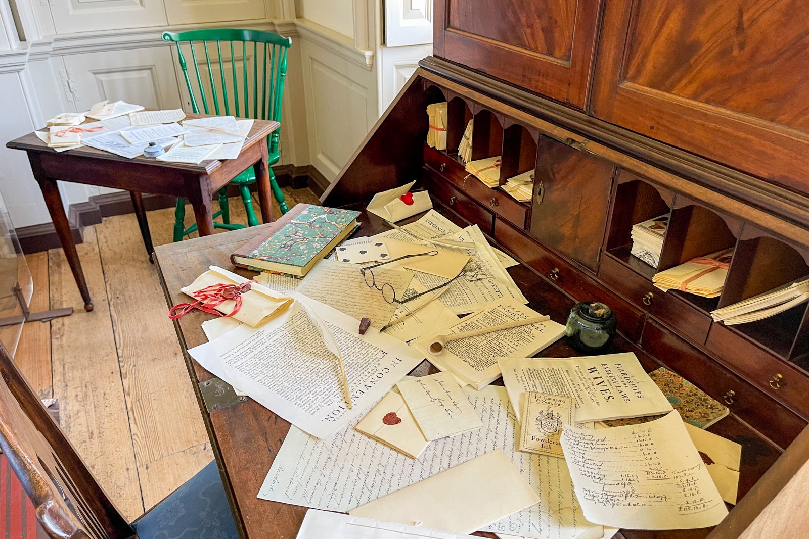 Gunston Hall Mason desk