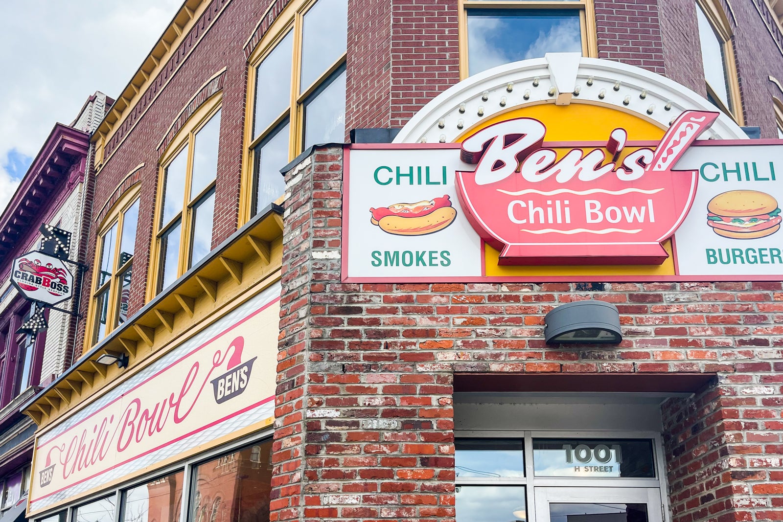 Entrance to Ben's Chili Bowl