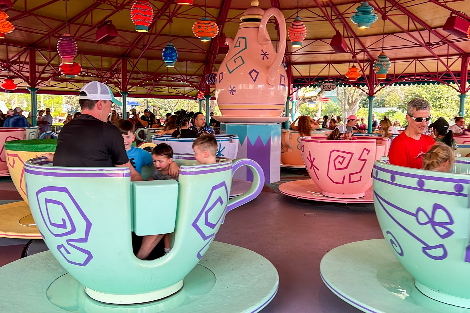 teacup ride