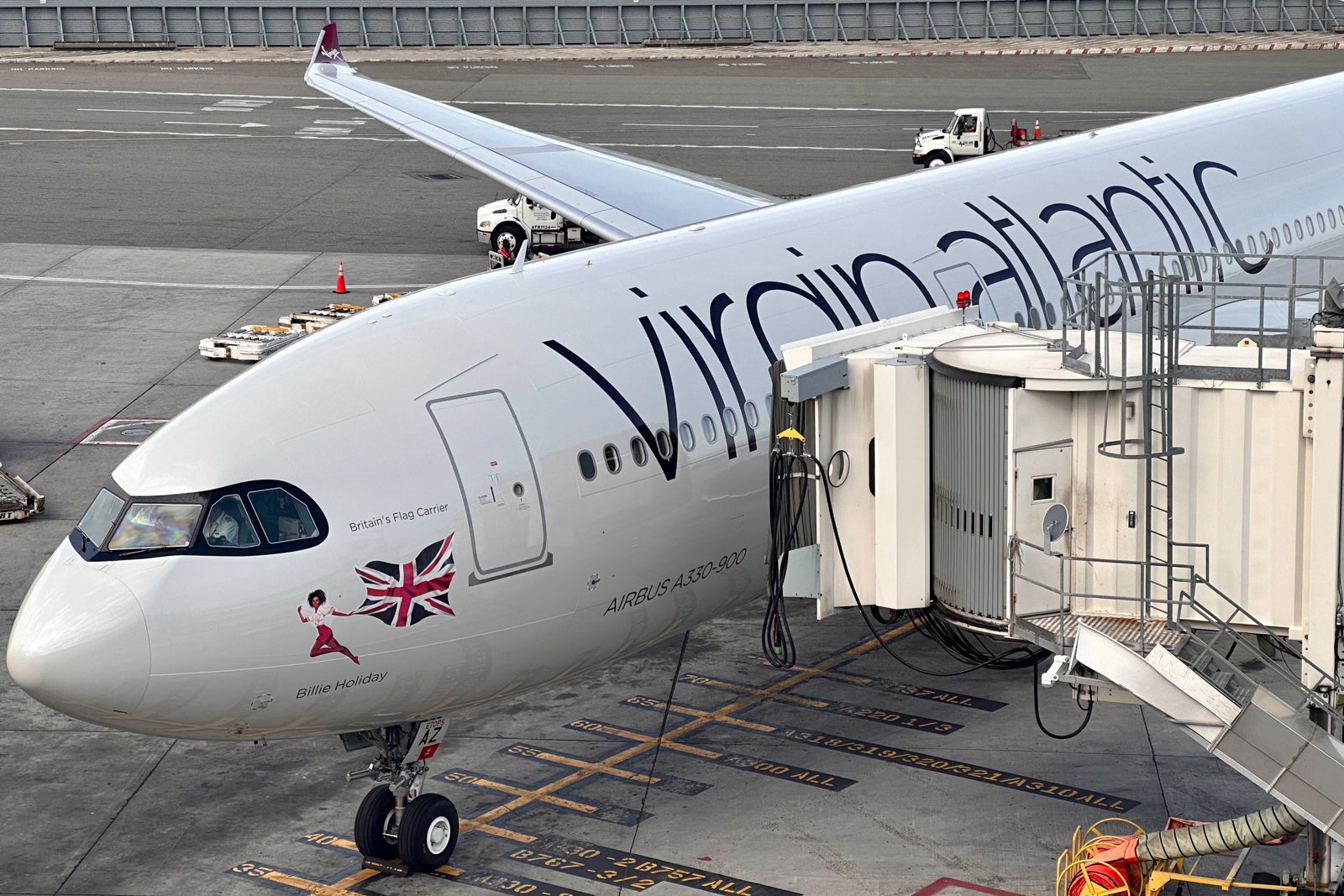 virgin atlantic plane