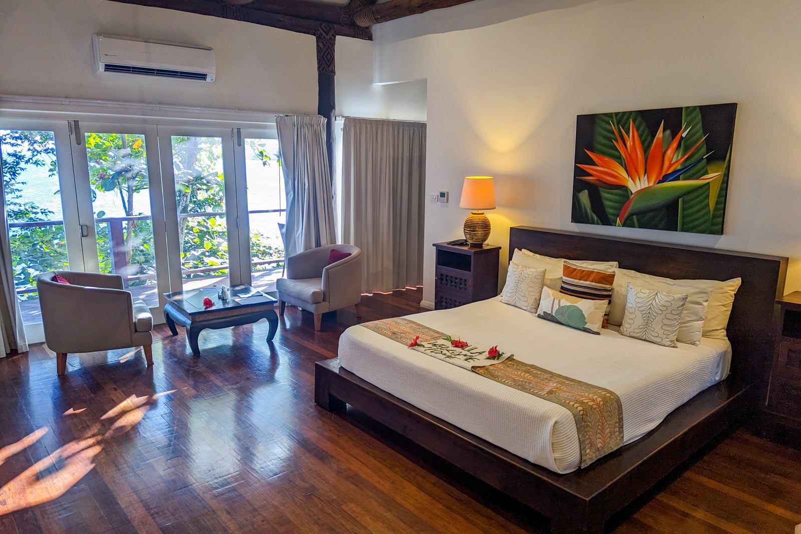 Nanuku Resort Fiji suite