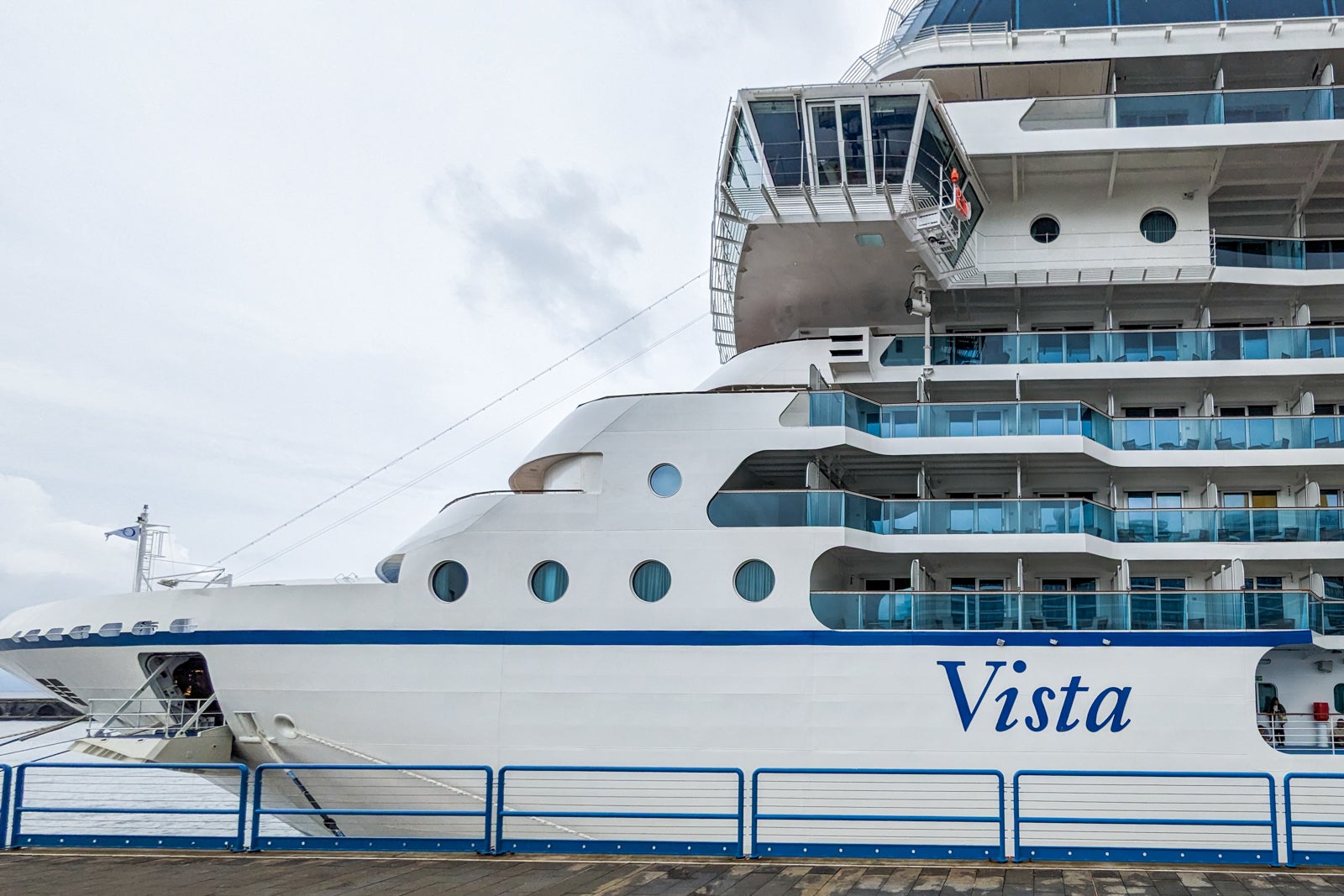 Oceania's Vista cruise ship