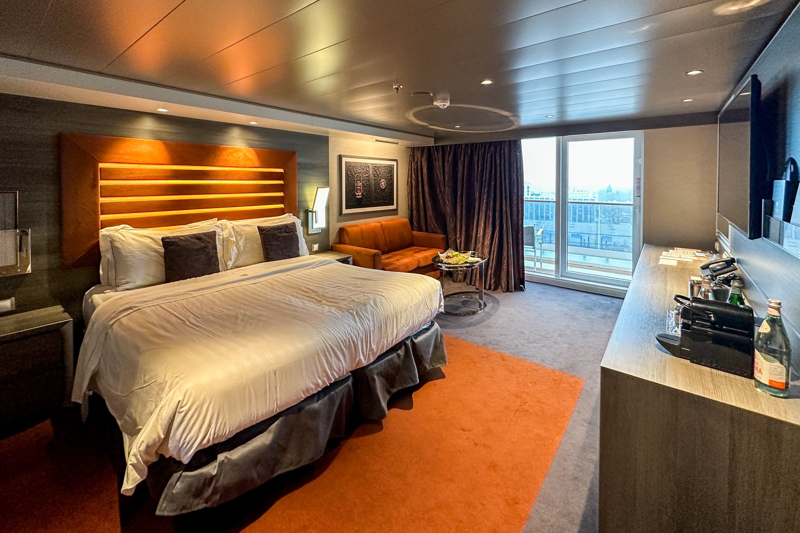 Yacht Club suite on MSC Meraviglia.