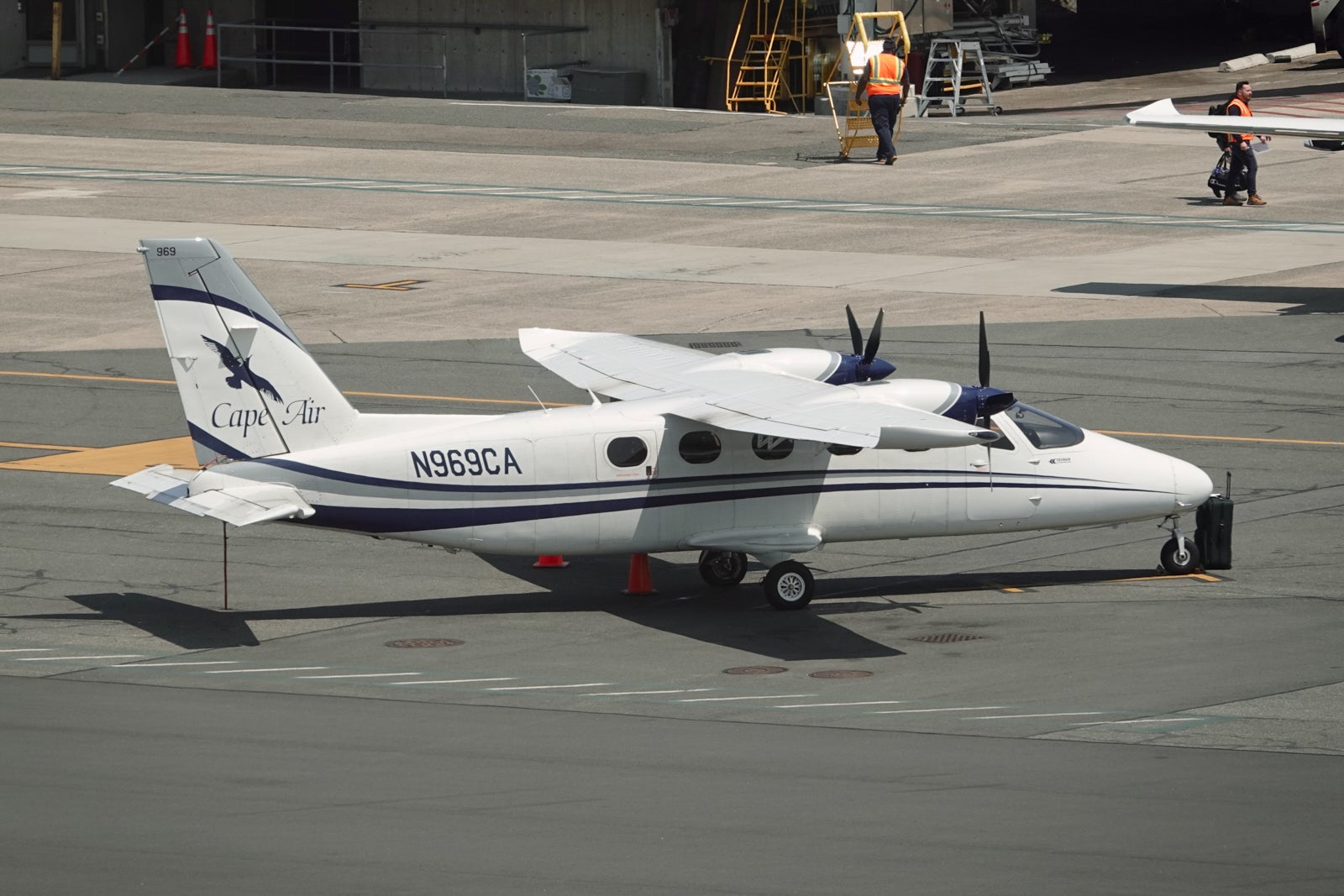Cape Air backfills JetBlue’s dropped Boston-Long Island route in 5-route expansion