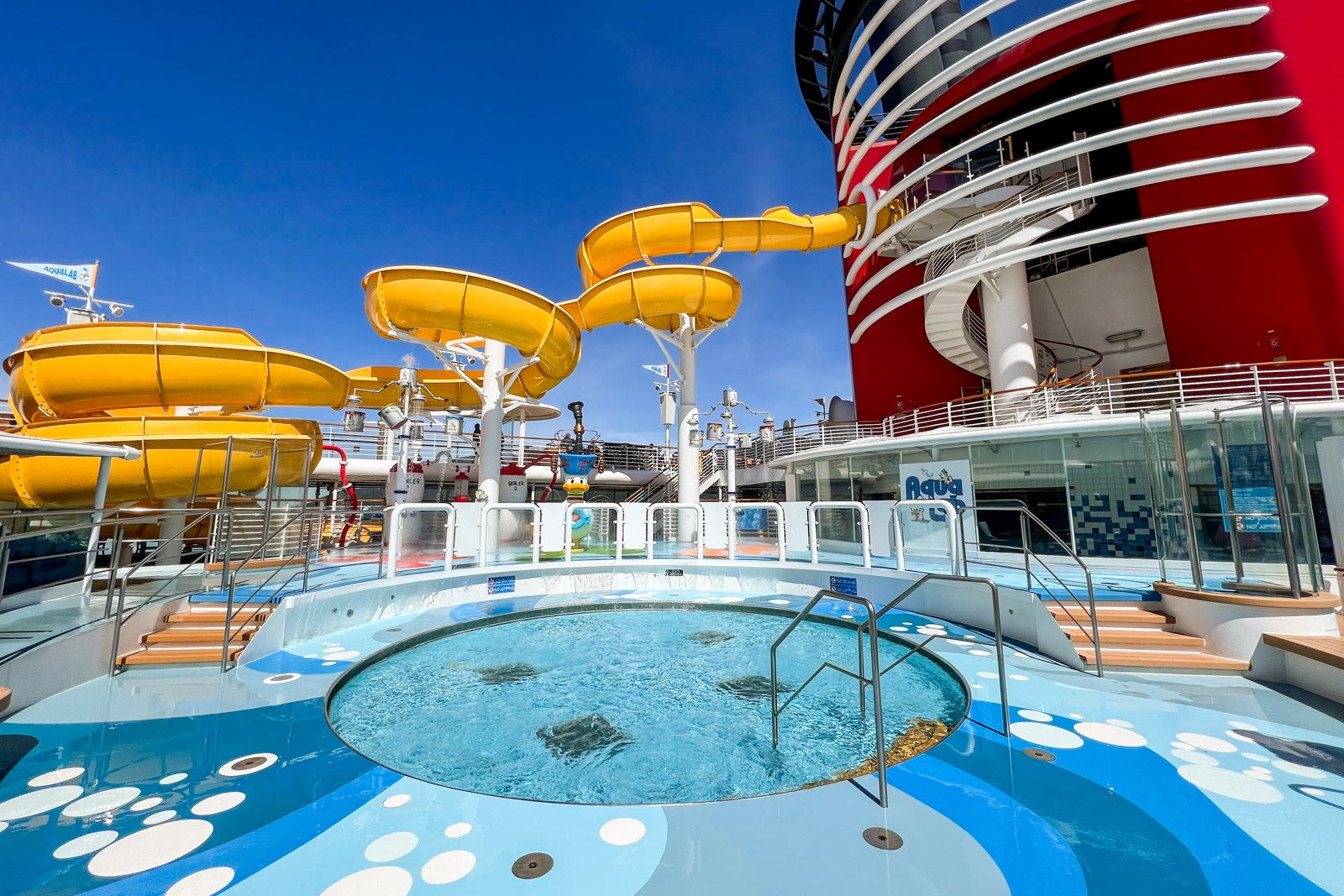 Aqua Lab slide and pool on Disney Wonder