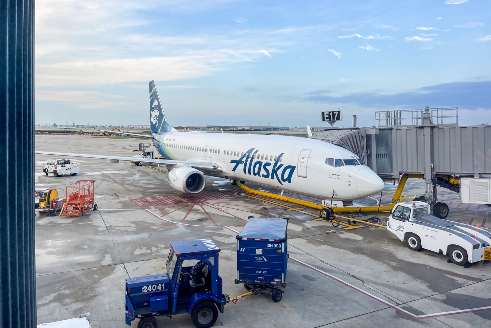 Alaska plane exterior at the gate