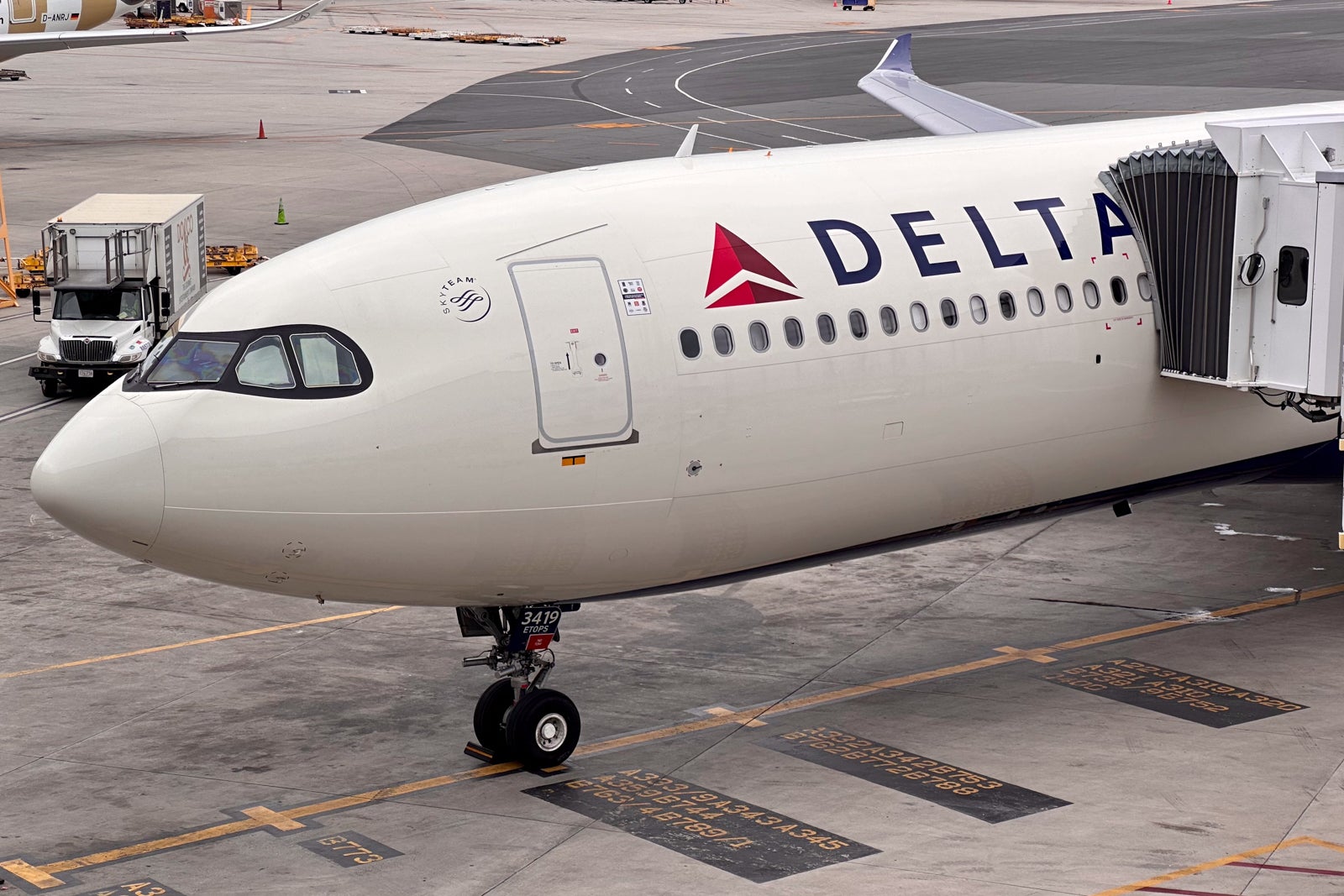 Delta Airbus A330-900neo Boston