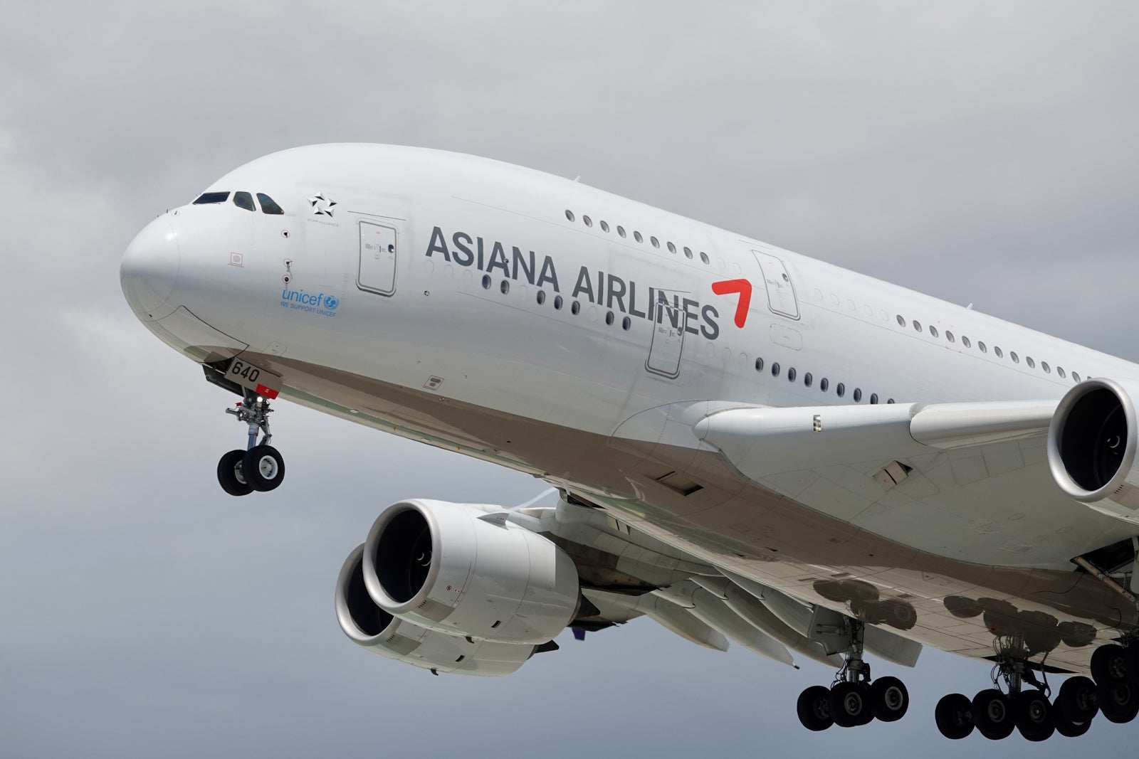 Asiana Airbus A380
